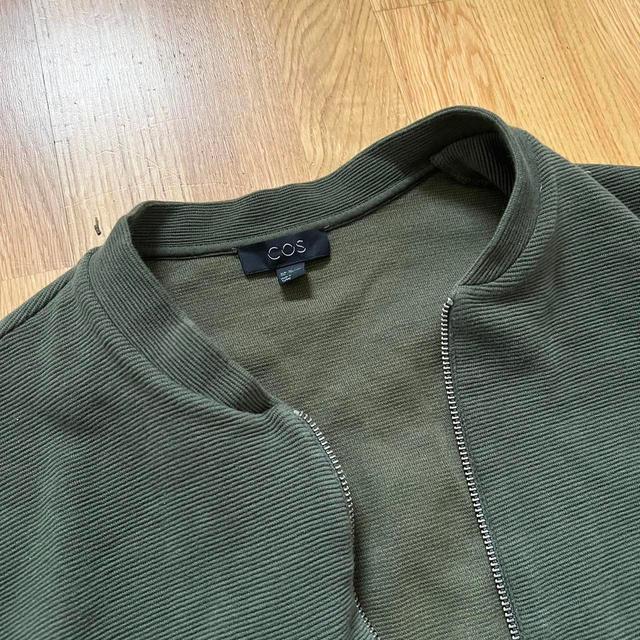 COS Men's Cardigan - Khaki - XL on Productcaster.