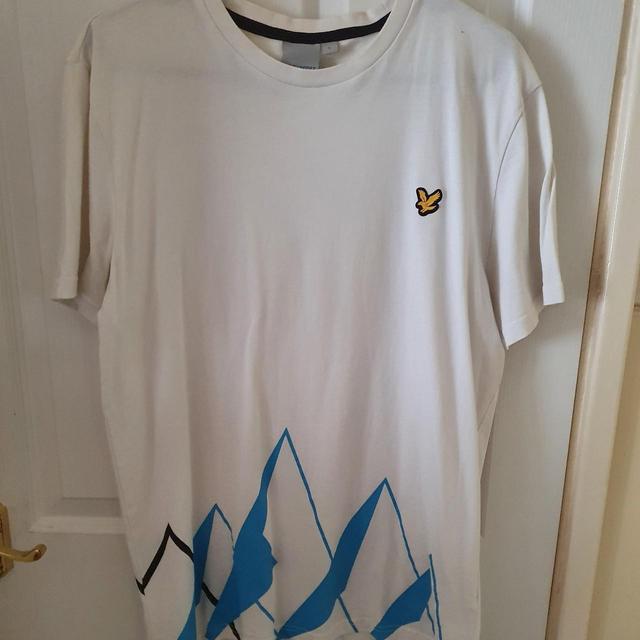 Lyle & Scott Men's T-shirt - White/Blue - L on Productcaster.