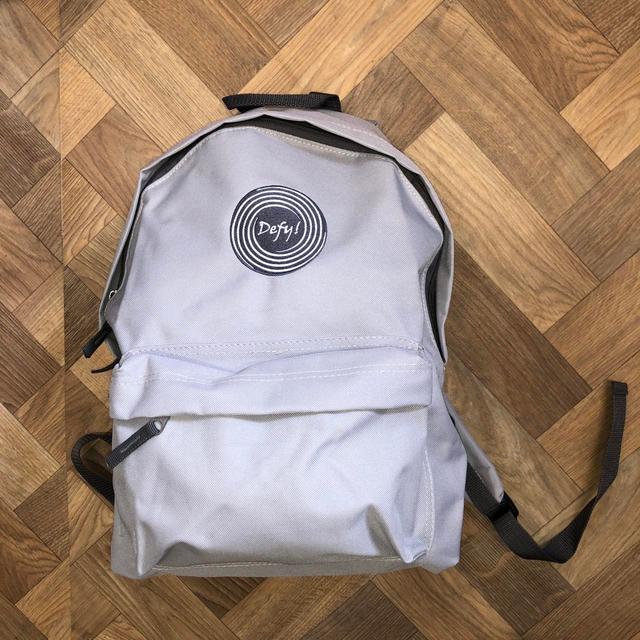 Men's Bag - Grey on Productcaster.