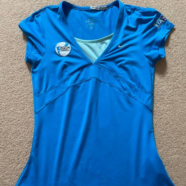 Women's Shirt - Blue - M on Productcaster.