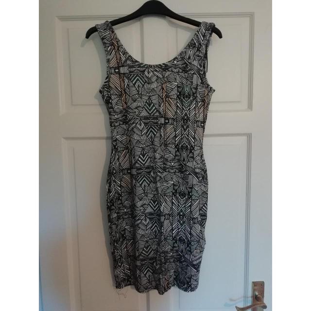 Preloved Women's Dress - Multi - S on Productcaster.