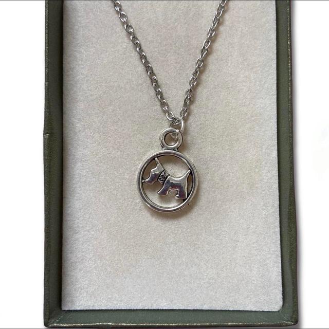 Handmade Women's Necklace - Silver on Productcaster.