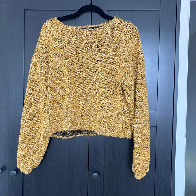 New Look Women's Jumper - Yellow - S on Productcaster.