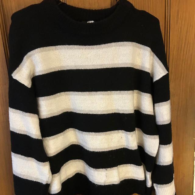 H&M Women's Jumper - Multi/Black - 8 on Productcaster.