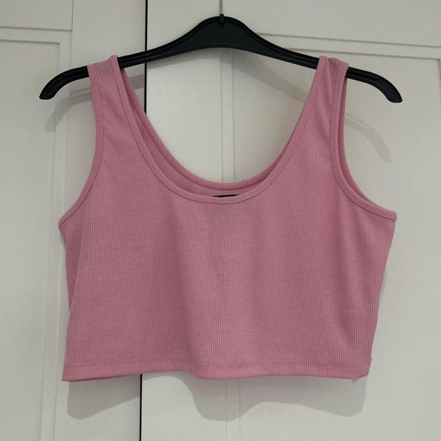 PrettyLittleThing Women's Crop top - Pink - 10 on Productcaster.