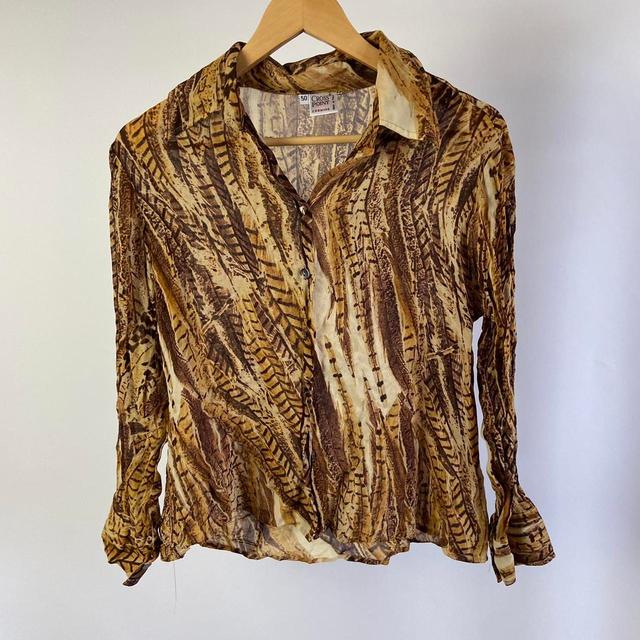 Vintage Women's Shirt - Brown/Tan - M on Productcaster.