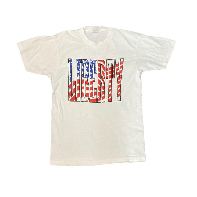 Fruit of the Loom Men's T-shirt - White - L on Productcaster.