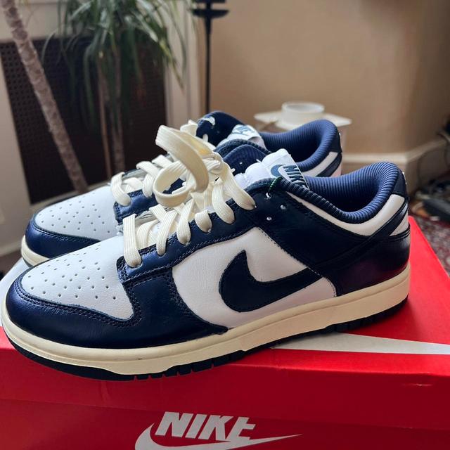 Nike Women's Trainers - Navy - UK 5.5 on Productcaster.