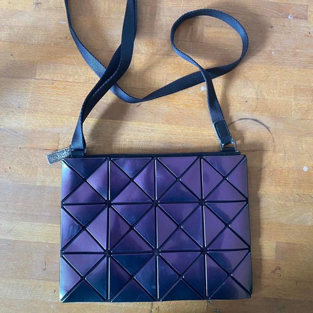 Issey Miyake Women's Crossbody bags - Purple/Black on Productcaster.