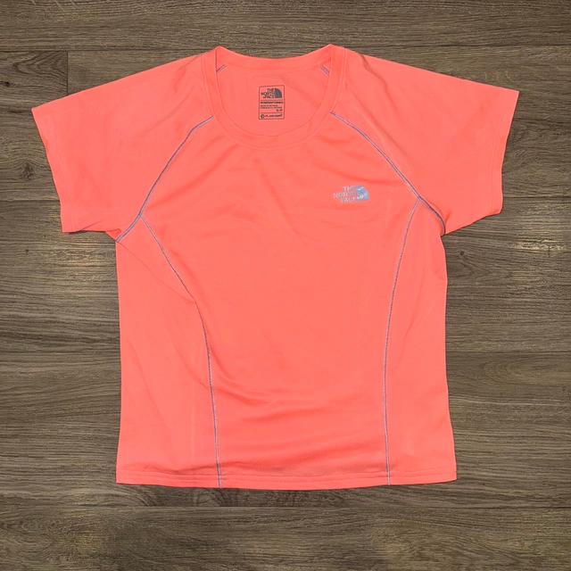 The North Face Women's T-shirt - Orange - S on Productcaster.