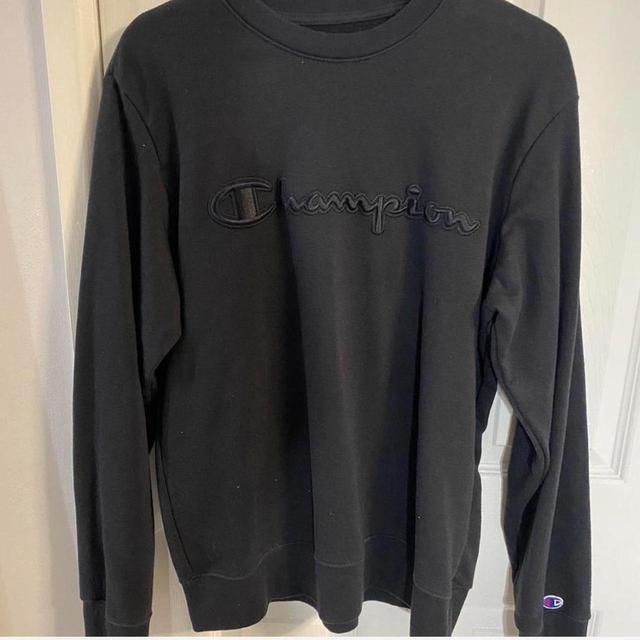 Champion Men's Sweatshirt - Black - M on Productcaster.