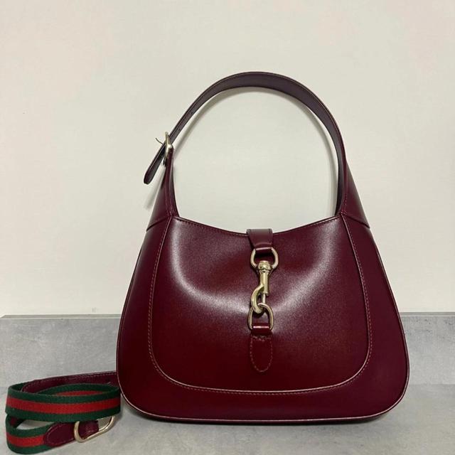 Gucci Women's Shoulder bags - Burgundy on Productcaster.