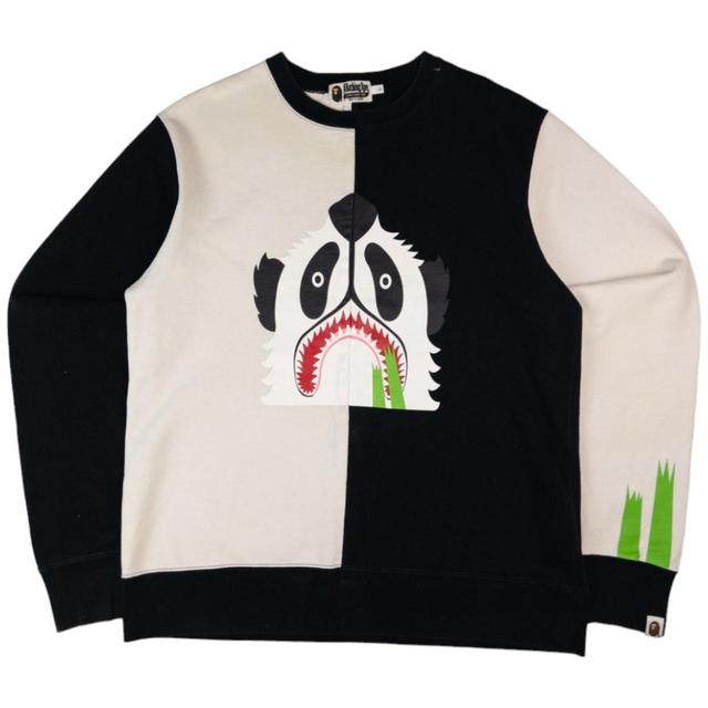 BAPE Men's Sweatshirt - Black/White - M on Productcaster.