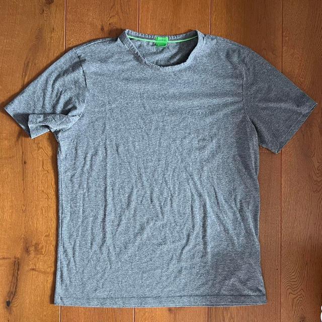 Hugo Boss Men's T-shirt - Grey - L on Productcaster.