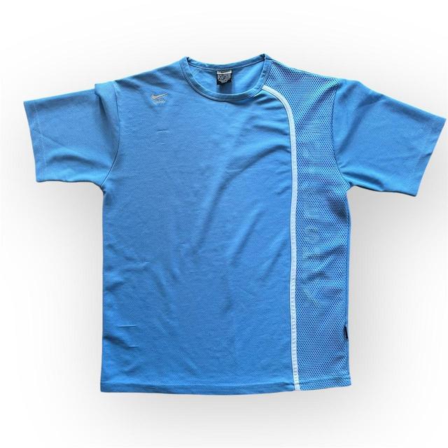 Nike Men's T-shirt - Blue - L on Productcaster.