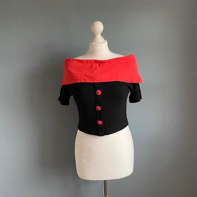 Vintage Women's T-shirt - Black/Red - 10 on Productcaster.