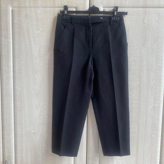 Prada Women's Capri Trousers - Black - UK 8 on Productcaster.