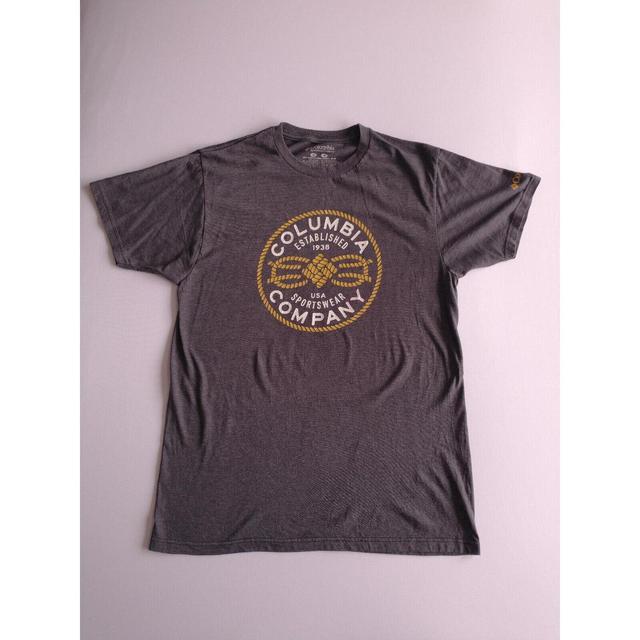 Columbia Sportswear Men's T-shirt - Grey - M on Productcaster.