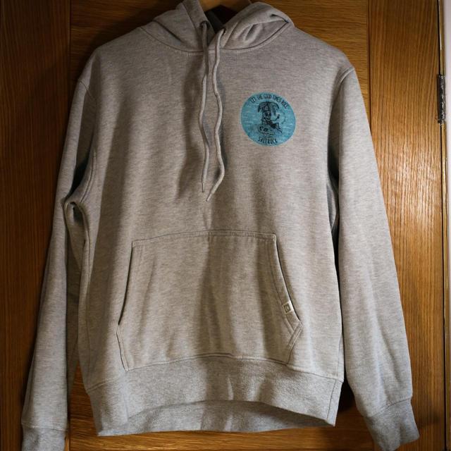 Saltrock Men's Hoodie - Grey - S on Productcaster.