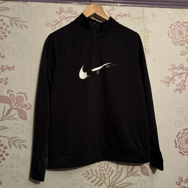 Nike Men's T-shirt - Black - S on Productcaster.