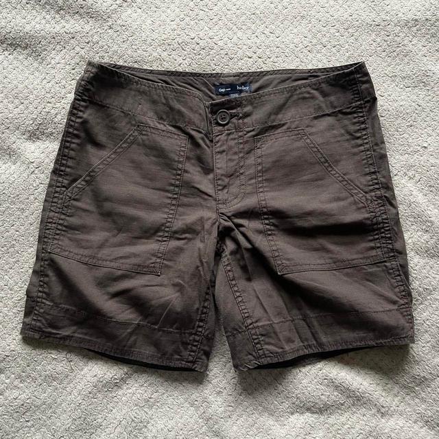 Gap Women's Shorts - Brown - UK 6 on Productcaster.