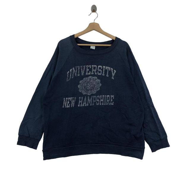 Champion Women's Sweatshirt - Navy - XL on Productcaster.