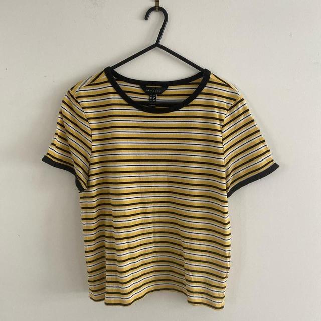 New Look Women's T-shirt - Yellow - 10 on Productcaster.