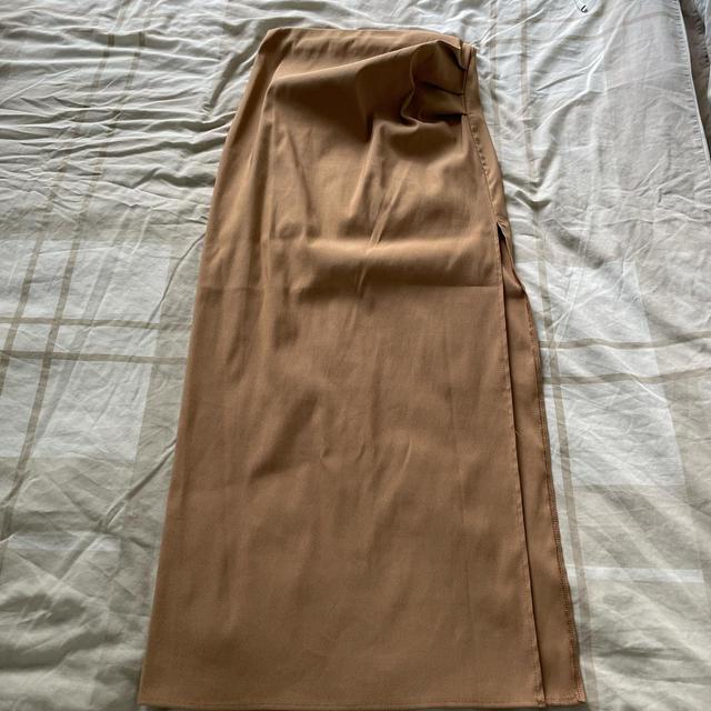 Zara Women's Skirt - Tan - S on Productcaster.