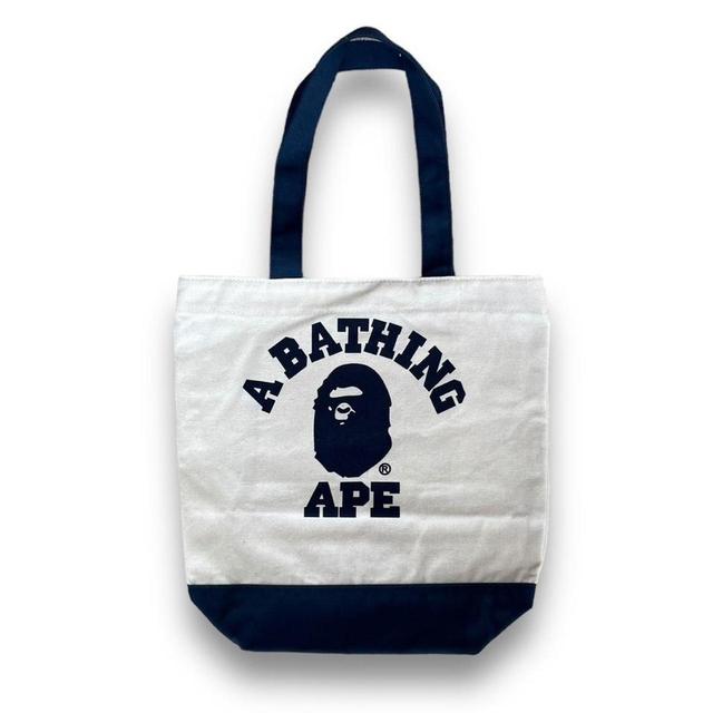 BAPE Men's Tote bags - White/Navy on Productcaster.