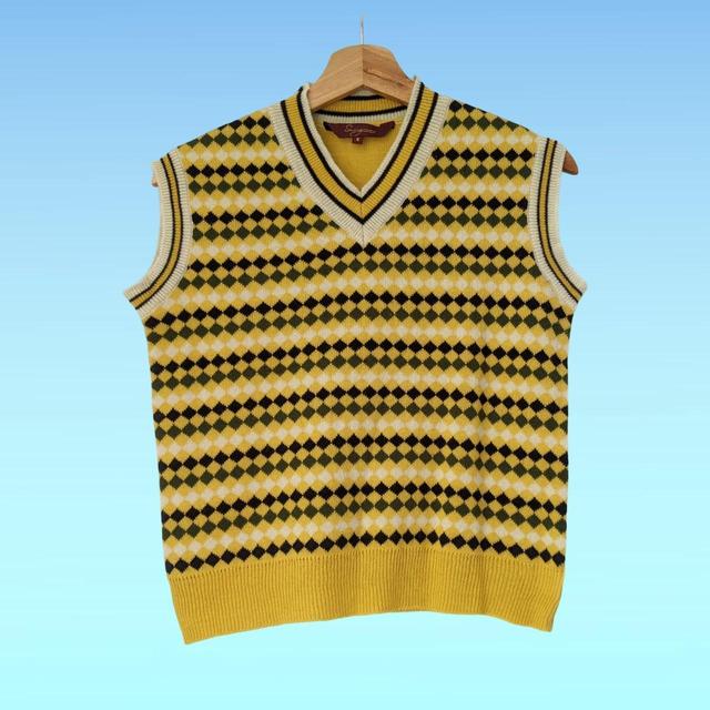 Vintage Women's Vest - Black/Yellow - 12 on Productcaster.