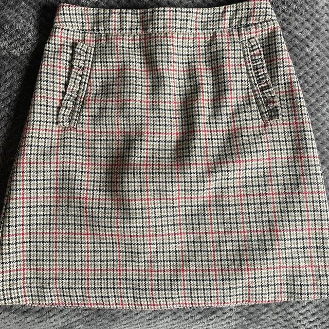 F&F Women's Skirt - Multi/Cream - UK 6 on Productcaster.