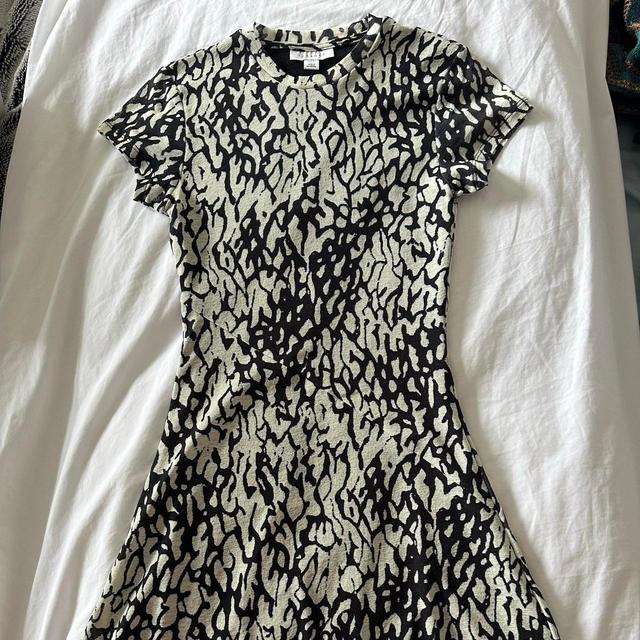 Topshop Women's Dress - White/Multi - 6 on Productcaster.