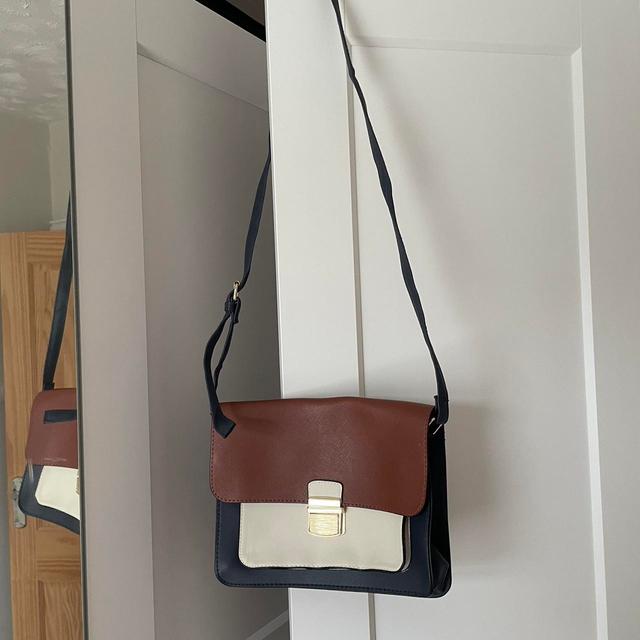 Primark Women's Crossbody bags - Brown on Productcaster.