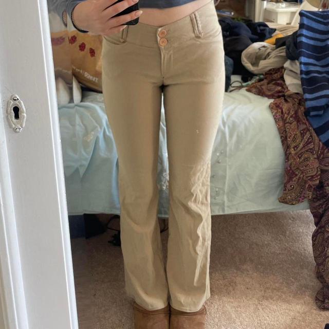 New Look Women's Trousers - Tan - UK 8 on Productcaster.