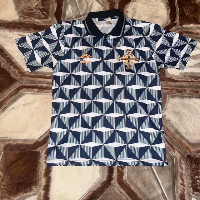 Umbro Men's T-shirt - Blue/Navy - S on Productcaster.