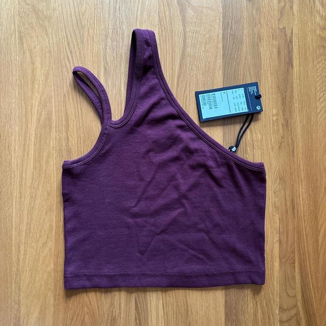 Weekday Women's Crop top - Burgundy/Purple - M on Productcaster.