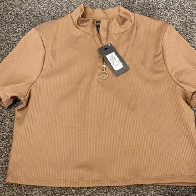 Primark Women's Crop top - Tan - S on Productcaster.