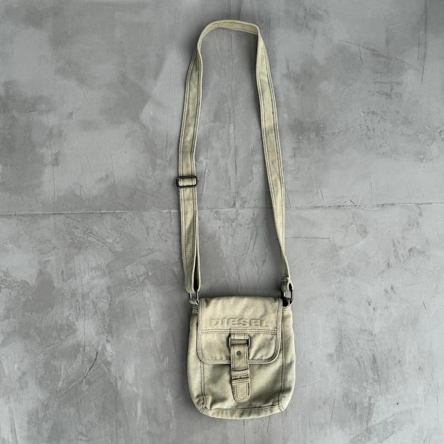 Diesel Women's Shoulder bags - Brown on Productcaster.