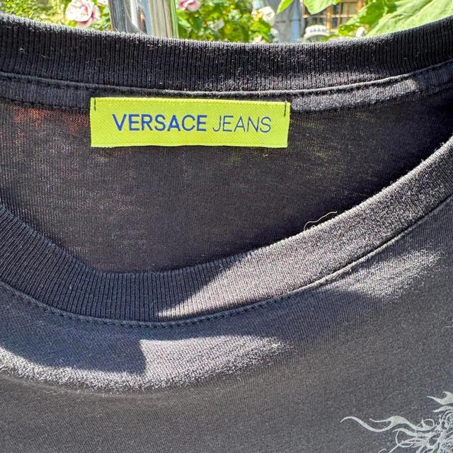 Versace Men's T-shirt - Black - S on Productcaster.