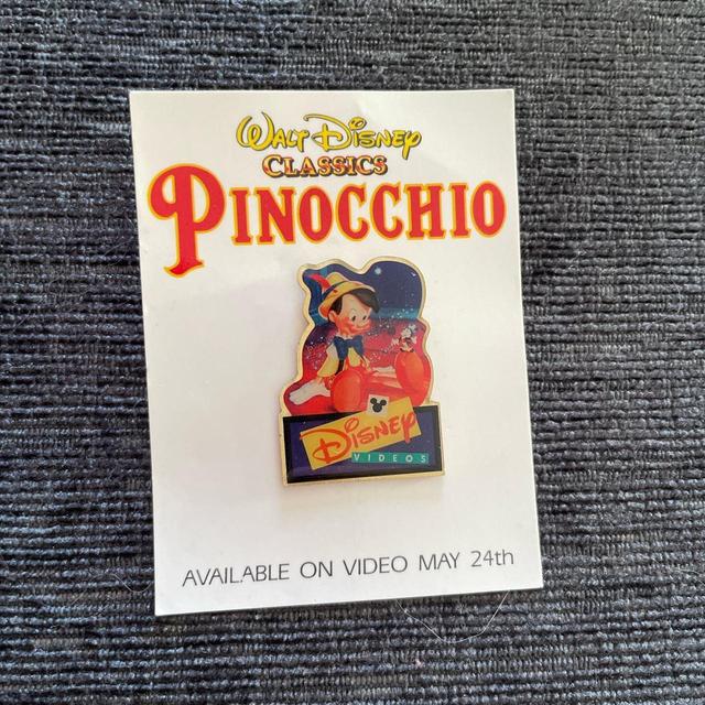 Disney Men's Brooch - Multi on Productcaster.