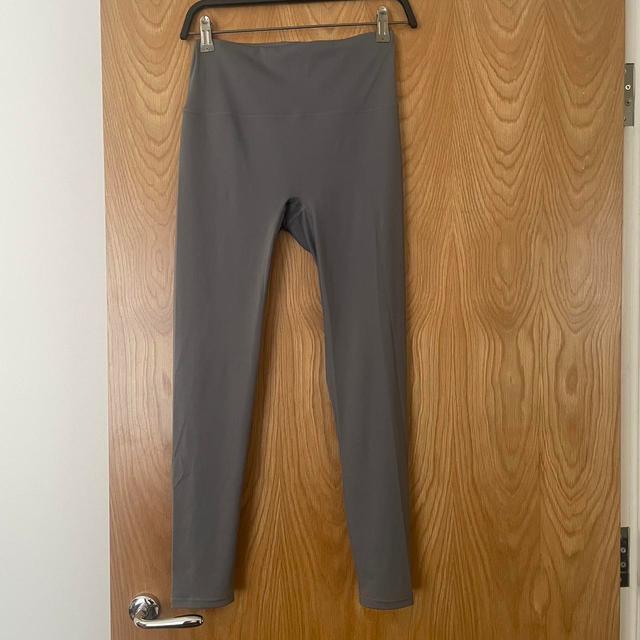 Women's Leggings - Grey - L on Productcaster.