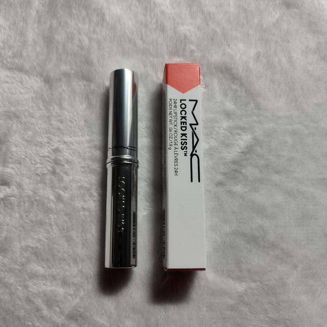 MAC Lipstick - Orange on Productcaster.