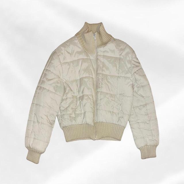 Vintage Women's Puffer Jacket - Cream - M on Productcaster.