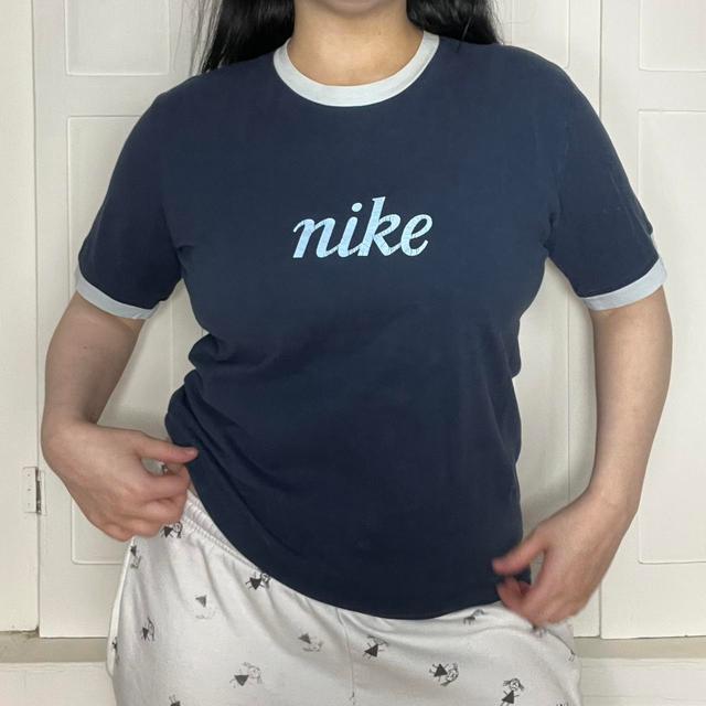 Nike Women's T-shirt - Navy/Blue - L on Productcaster.