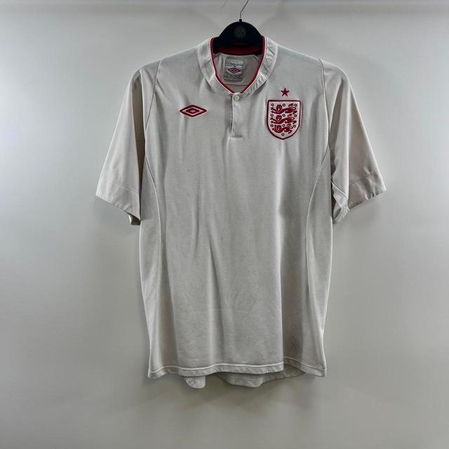 Umbro Men's T-shirt - White - L on Productcaster.