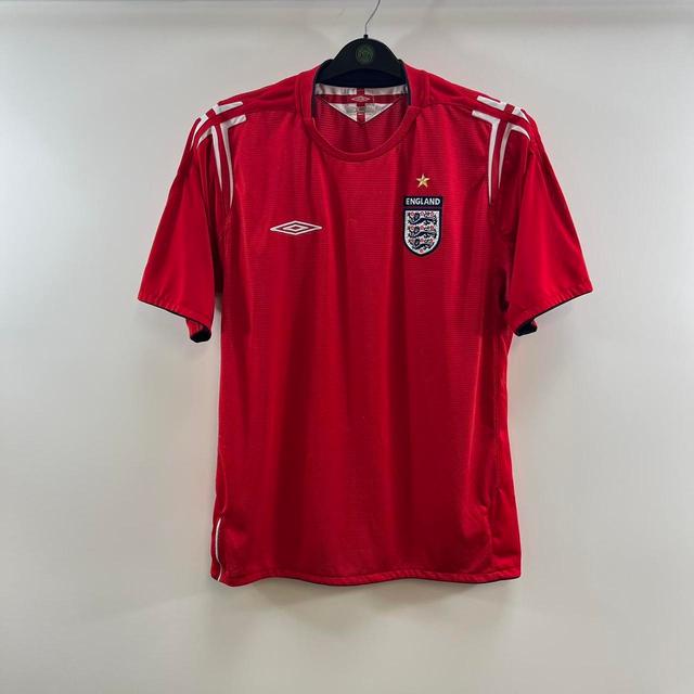 Umbro Men's T-shirt - Red - L on Productcaster.