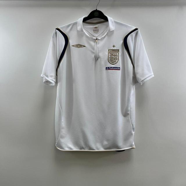 Umbro Men's T-shirt - White - L on Productcaster.