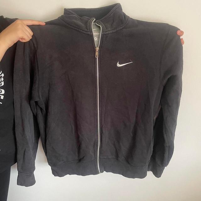 Nike Women's Sweatshirt - Black - M on Productcaster.