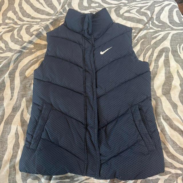 Nike Kids' Gilet - Navy/Blue on Productcaster.