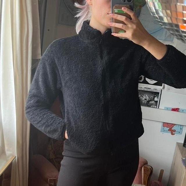 UNIQLO Women's Jumper - Black - XS on Productcaster.